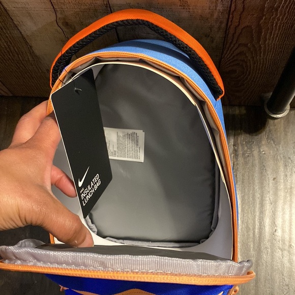 NWT Nike Insulated Lunchbox - Picture 5 of 5
